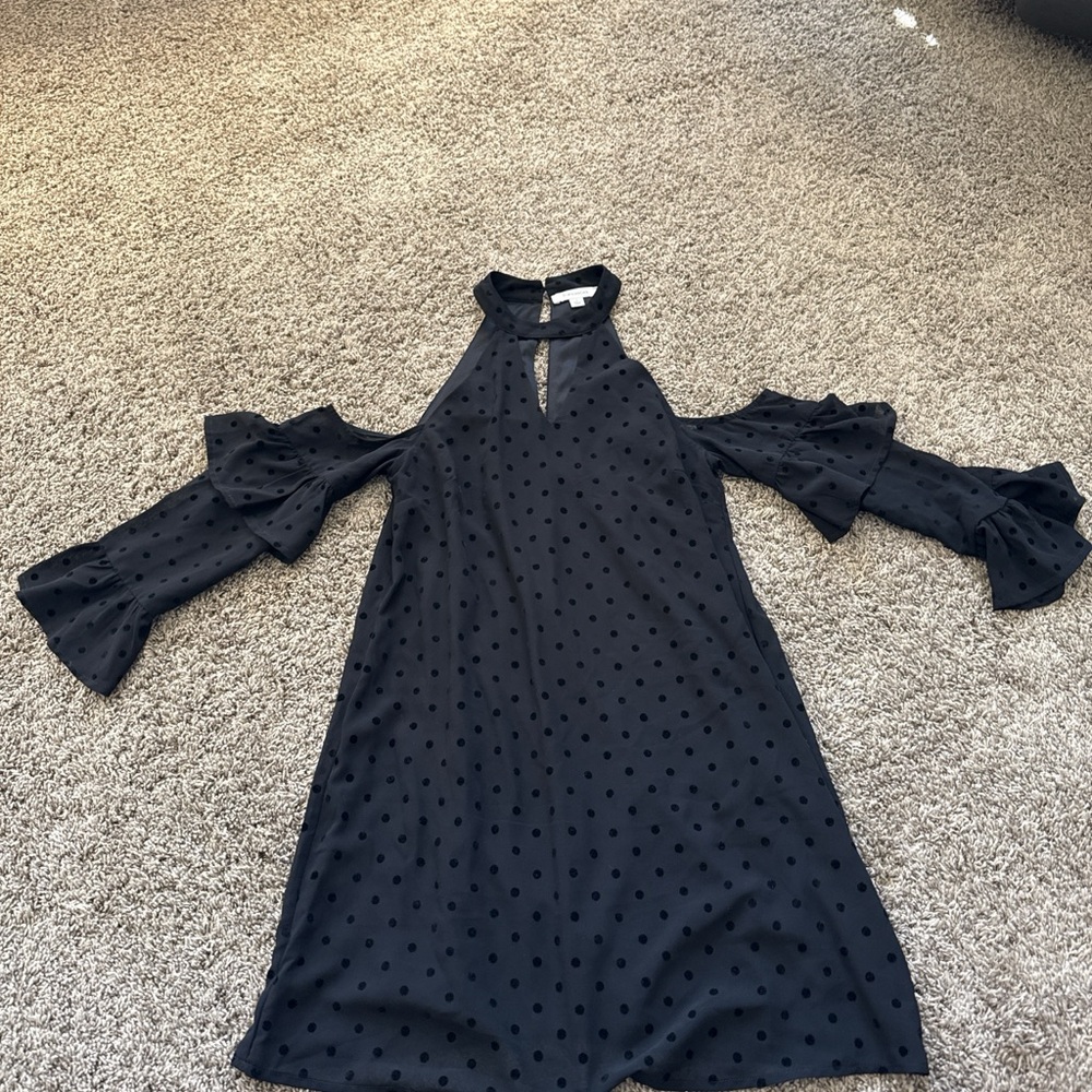 Francesca's Collections Black Cold Shoulder Dress